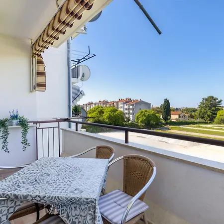 Sea & View For Five Persons * Porec