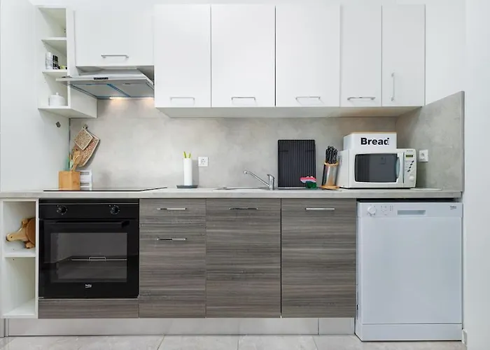 Sea & View For Five Persons Poreč