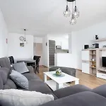Sea & View For Five Persons Apartment *