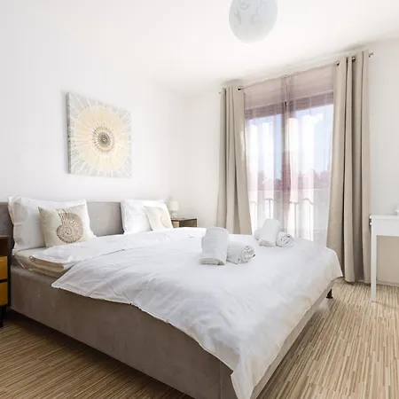 Apartment Sea & View For Five Persons